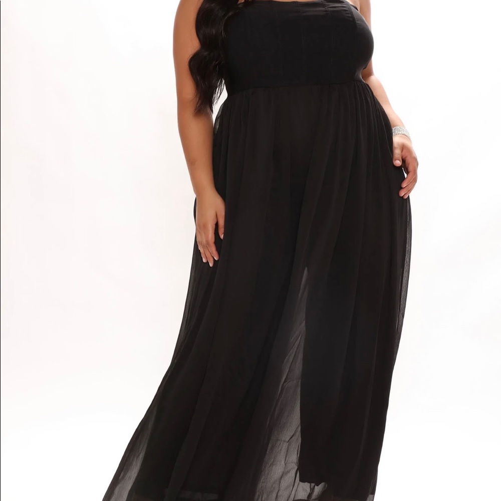 *NWT* Fashion Nova: Summers in Bora Bora Jumpsuit
